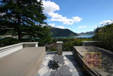 Villa Corinna terrace